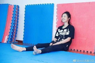 Baihe Bai feet photo 6