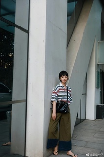 Baihe Bai feet photo 15