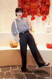 Baihe Bai feet photo 14