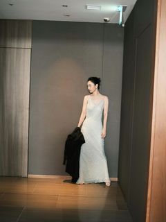 Baihe Bai feet photo 8