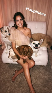 Bailee Madison feet photo thumbnail