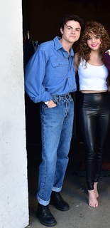 Bailee Madison feet photo thumbnail