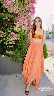 Bailee Madison feet photo thumbnail