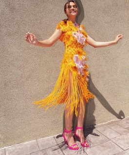 Bailee Madison feet photo thumbnail