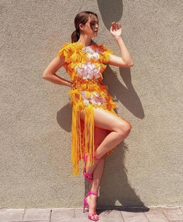 Bailee Madison feet photo thumbnail