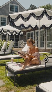 Bailee Madison feet photo 9