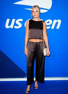 Bailee Madison feet photo 8