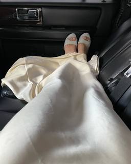 Bailey Bass feet photo 10