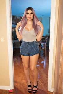 Bailey Jay feet photo thumbnail