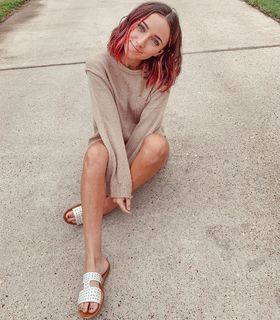 Bailey McKnight feet photo 3