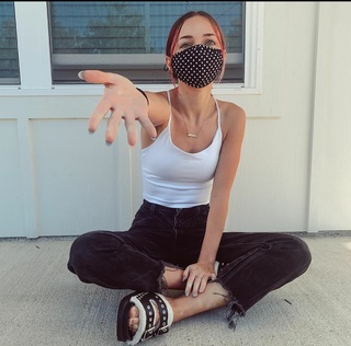 Bailey McKnight feet photo 3