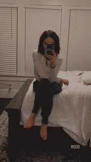 Bailey McKnight feet photo 19