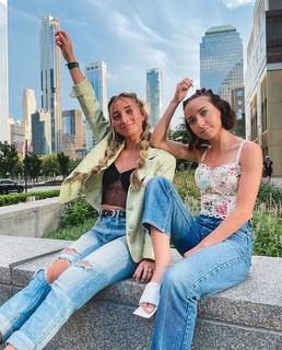 Bailey McKnight feet photo 9