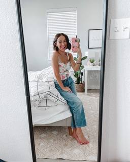 Bailey McKnight feet photo 2