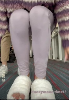 Bailey McKnight feet photo 5