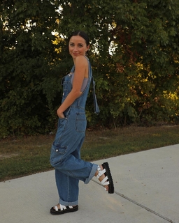 Bailey McKnight feet photo 4