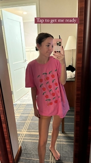 Bailey McKnight feet photo 2
