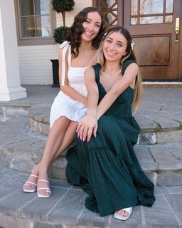 Bailey McKnight feet photo 16