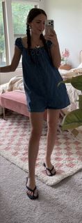 Bailey McKnight feet photo 1