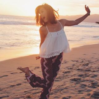 Bailey Noble feet photo 18