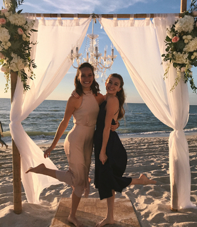 Bailey Noble feet photo 19