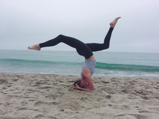 Bailey Noble feet photo 18