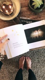 Bailey Noble feet photo 16