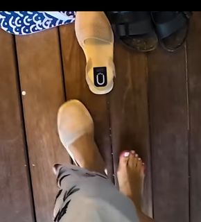Balkis Ksoury feet photo 17
