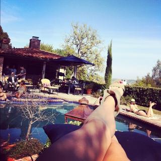 Bar Paly feet photo thumbnail