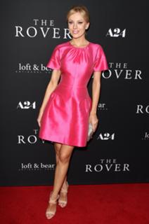 Bar Paly feet photo thumbnail