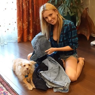 Bar Paly feet photo thumbnail