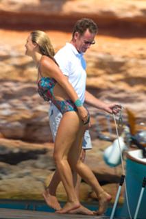 Bar Refaeli feet photo thumbnail