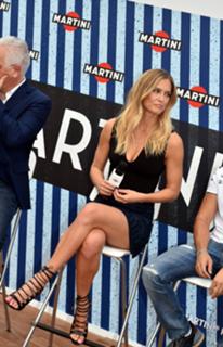 Bar Refaeli feet photo thumbnail