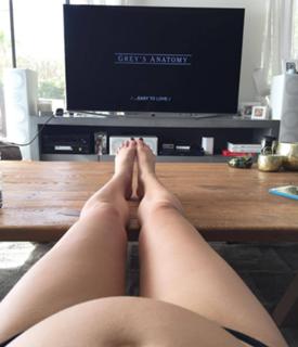 Bar Refaeli feet photo thumbnail