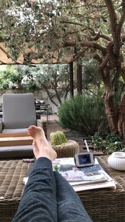 Bar Refaeli feet photo thumbnail
