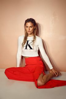 Bar Refaeli feet photo thumbnail