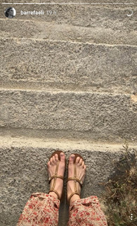 Bar Refaeli feet photo thumbnail