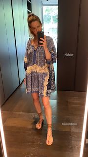 Bar Refaeli feet photo thumbnail
