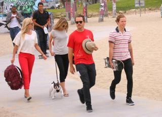 Bar Refaeli feet photo thumbnail