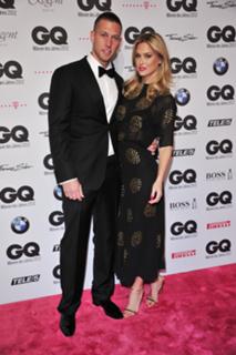 Bar Refaeli feet photo thumbnail