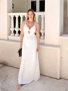 Bar Refaeli feet photo thumbnail