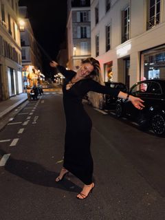 Bar Refaeli feet photo thumbnail