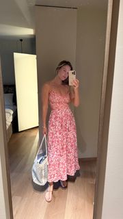 Bar Refaeli feet photo thumbnail