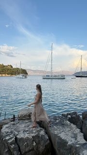 Bar Refaeli feet photo thumbnail