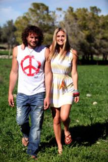 Bar Refaeli feet photo thumbnail