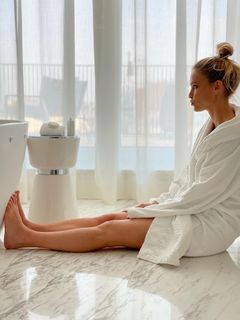 Bar Refaeli feet photo 13