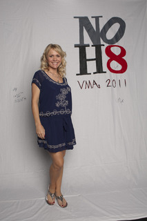 Barbara Alyn Woods feet photo 14