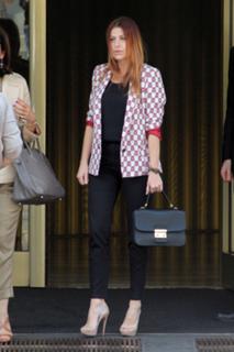 Barbara Berlusconi feet photo 18