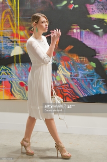 Barbara Berlusconi feet photo 1