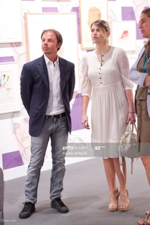 Barbara Berlusconi feet photo 20